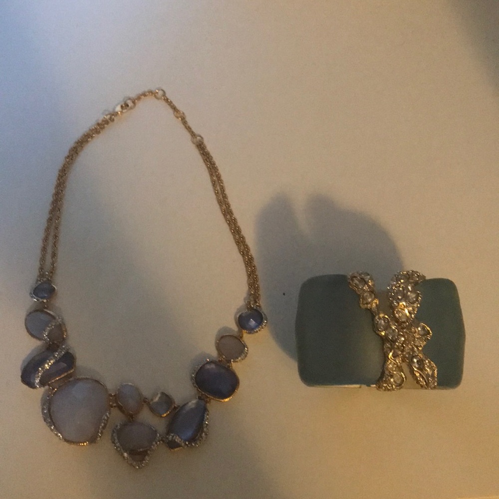 Necklace and bracelet with Swarovski crystals.